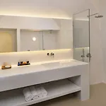 Coconut Hotel