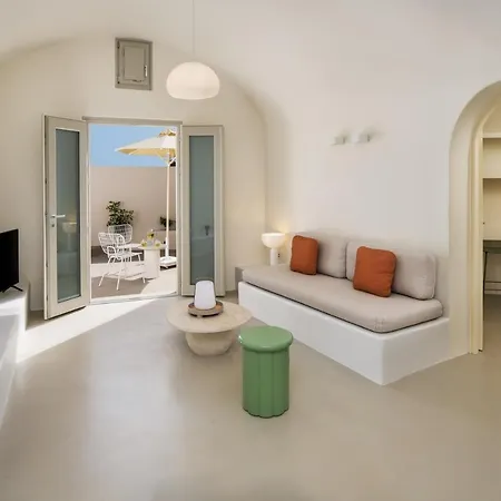 Coconut Hotel Karterados (Santorini)