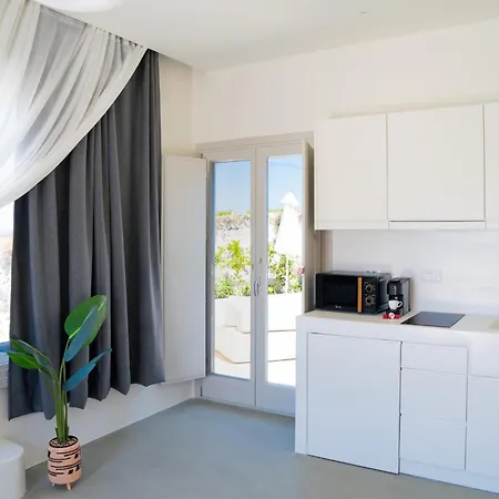 Hotel Coconut Karterados (Santorini)